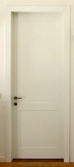 דלת פנים בהתאמה אישית, דלתות פנים מעוצבות, דלתות פנים גמר צבע